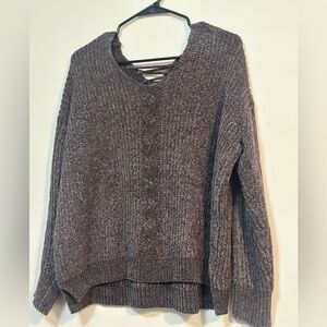 Cozy V-Neck Sweater in Warm Brown